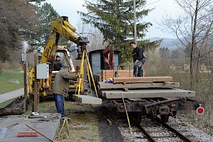 Der Bahnsteig der Haltestelle Haaberg wird neu gebaut. (© ÖGLB/Albin Michlmayr)